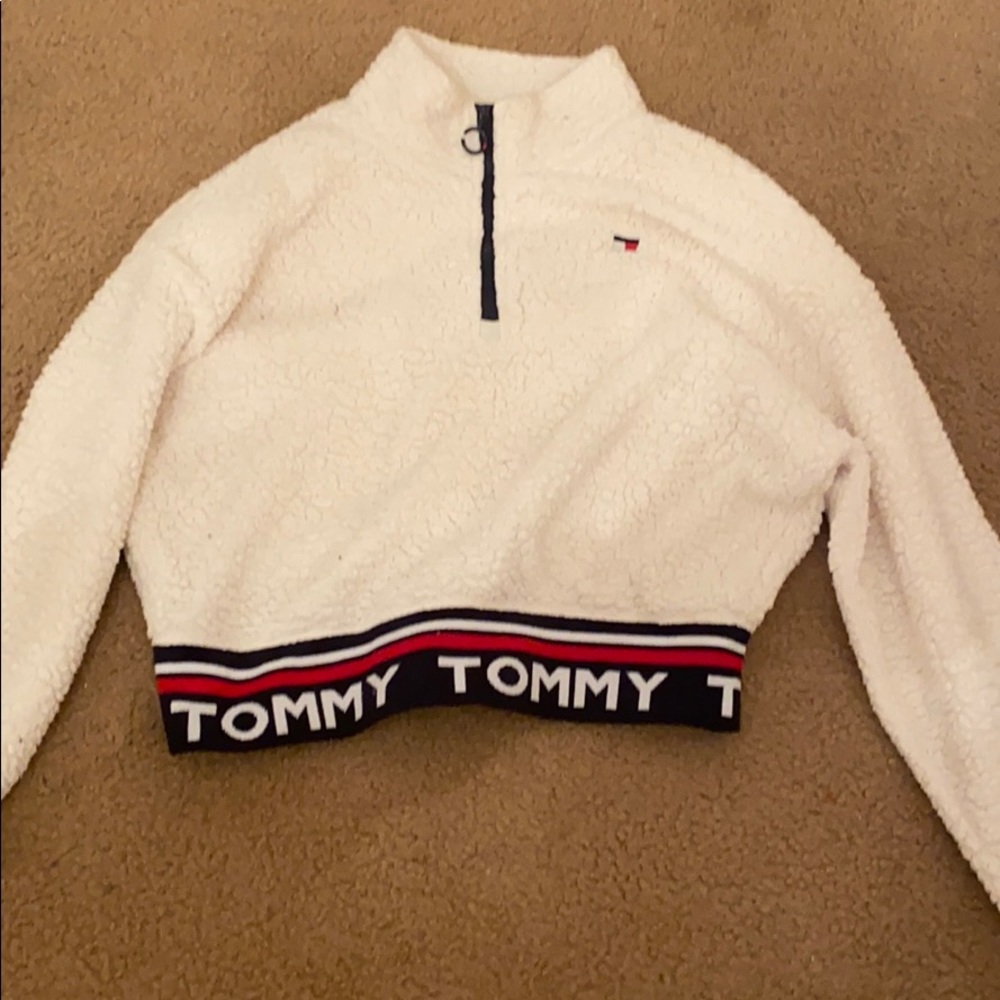 Tommy Hilfiger half zip